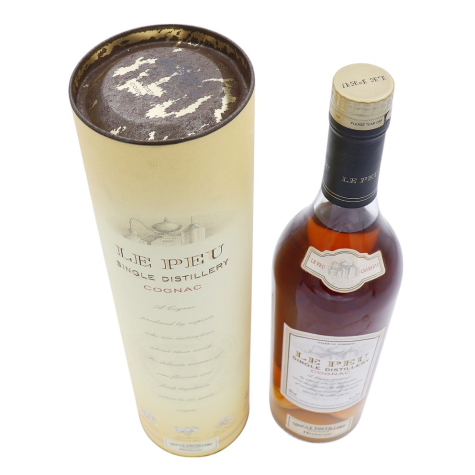 ブランデー Hennessy LE PEU 700ml. Hennessy Cognac Le Peu - Cognac from the finest vineyards