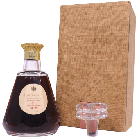 Courvoisier Cognac Napoleon Baccarat | cabinet7