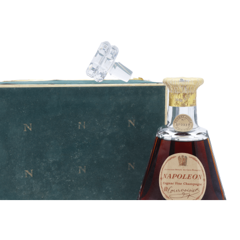 Courvoisier Cognac Napoléon Baccarat 1950 I Prestige Edition Courvoisier Cognac Napoléon Baccarat 1950 I Prestige Edition