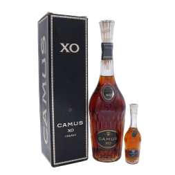 Camus Cognac XO 1980, Long Neck Decanter
